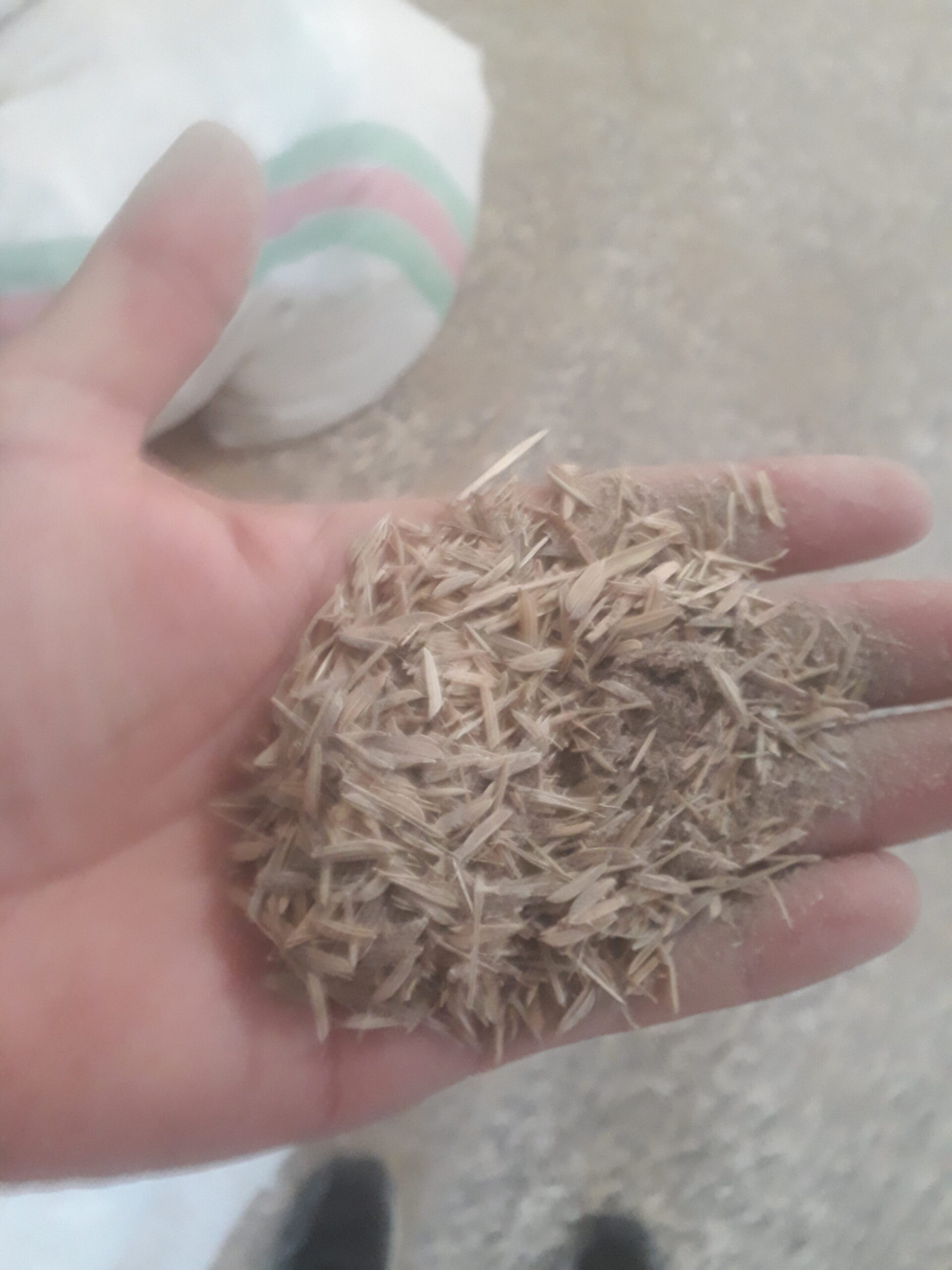 پوسته برنج به همراه خاک مناسب